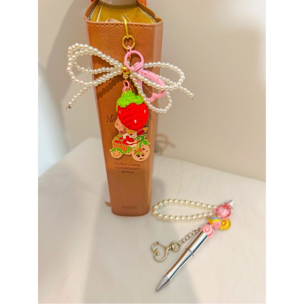Strawberry Shortcake Keychain Charm Pen Bookmark Set Silver with Refill Ink Pens - Picture 4 of 8